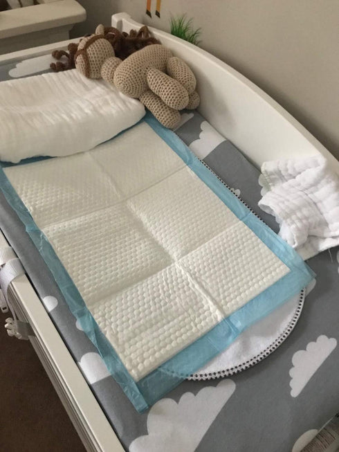 100 Count 13X18 inch- Organic Cotton Baby Disposable Changing Pad, Ultra Absorbent & Waterproof Super Soft, Quilted