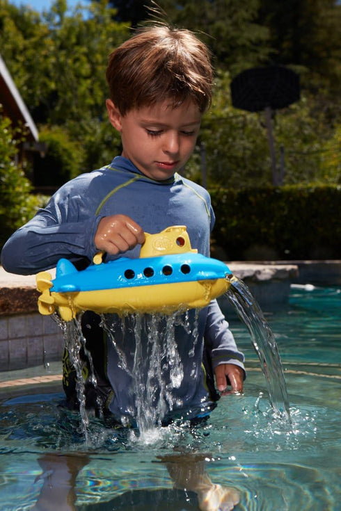 Green Toys Submarine in Yellow & Blue - BPA Free, Phthalate Free Bath Toy with Spinning Rear Propeller