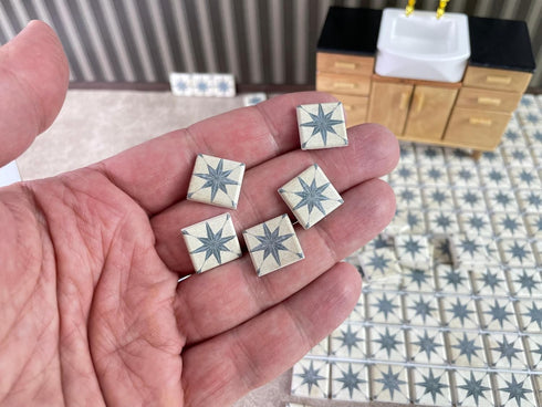 150 Pcs Dollhouse Flooring, 1:12 Scale Miniature Checkerboard Floor Tiles