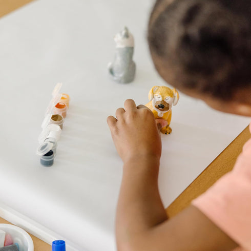 Melissa & Doug Created by Me! Craft Kit - Pet Figurines (Resin Dog and Cat, 6 Paints, Paintbrush)