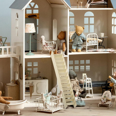 Abaodam Doll House Miniature Wooden Ladder, Retro Decor Tiny Furniture, Small Decorative Ladder Model