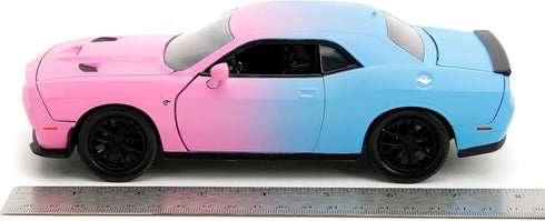 Pink Slips 1:24 2015 Dodge Challenger SRT Hellcat Die-Cast Car, Light Blue/Pink