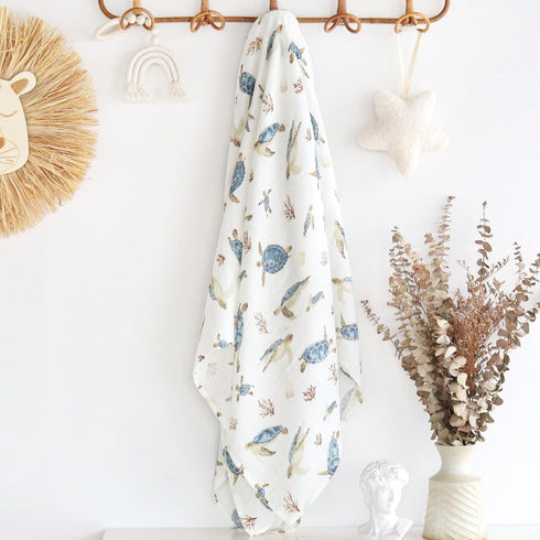 LifeTree Baby Swaddle Blanket, 70% Viscose from Bamboo and 30% Cotton Muslin, Boys Girls, Large 47" x 47" Sea Turtle