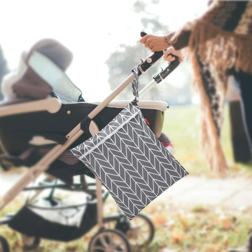 Damero Gray Arrow Breast Pump Parts Bag - Waterproof & Convenient