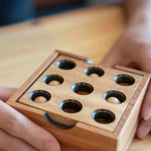 BSIRI Wooden Board Games Educational Sets - Classic Rustic Golf Game for Coffee Table or Home Decor (Gopher Holes)