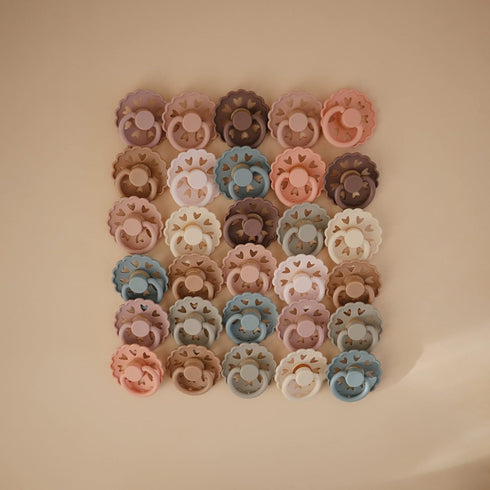FRIGG 6-18 Andersen Fairytale Natural Rubber Baby Pacifier | Made in Denmark | BPA-Free (Twilight Mauve/Primrose
