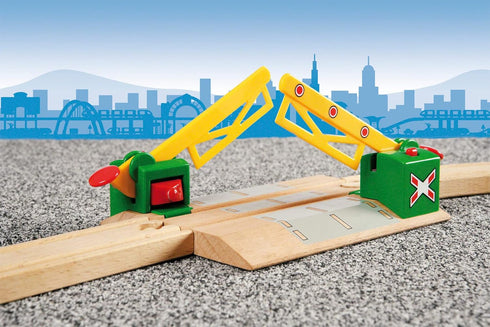 33750 Sets 3 BRIO World - Magnetic Action Crossing | Interactive Wooden Toy Train Accessory | Enhances Hand-Eye