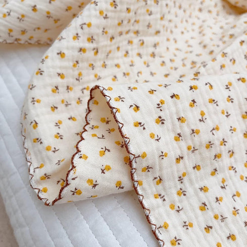 Summer MKXI Cute Floral Muslin Blanket Girly Comforter Yellow Flowers Pattern Nursery Swaddling Blankets Easy Care