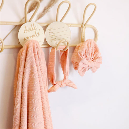 Set Golener Muslin Swaddle Blankets - Sleepea Swaddle with Bow Headbands, Hats and Newborn Name Announcement Card
