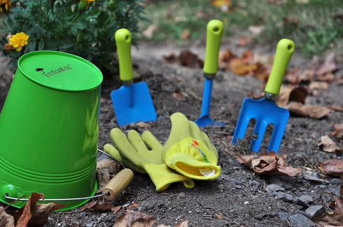 G & F Products 10051 JustForKids Kids Water Pail with Garden Tools Set in Green