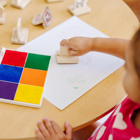 Melissa & Doug Rainbow Stamp Pad with 6 Washable Inks
