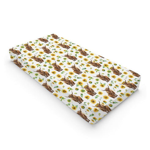 Highland Cow Changing Pad Cover, Soft Breathable Nursery Changing Table Mat for Boy Girl, 32" x 16"