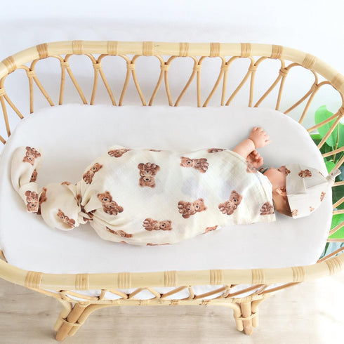 Set LifeTree Muslin Swaddle Blankets, Muslin Baby Swaddle Blanket and Hat with Birth Announcement Card, Newborn Unisex