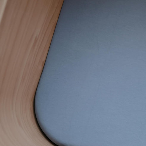 28" 52" mushie Stretchy & Soft Crib Sheet | Fitted x (Tradewinds)