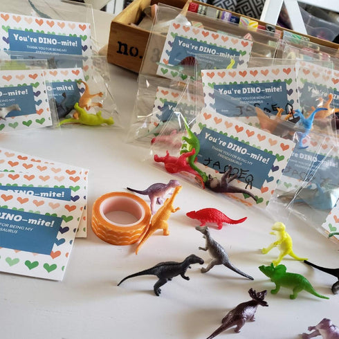 168 Pcs Mini Dinosaur Figure Toys, Realistic Plastic Dinosaur Set for Kids, Educational Learning Party Supplies