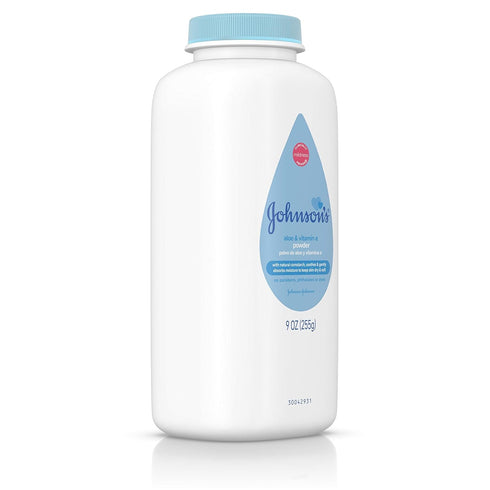 Johnson's Baby Powder with Naturally Derived Cornstarch, Aloe & Vitamin E, Hypoallergenic, 9 oz