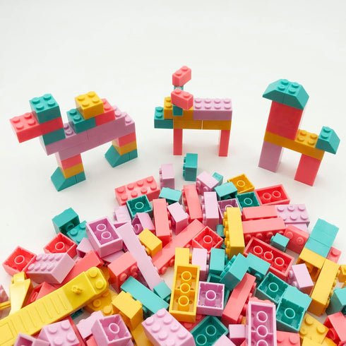 Building Bricks 500 Pieces Set,Classic Colors Building Blocks Toys,Compatible with All Major Brands,Birthday Gift for Kids