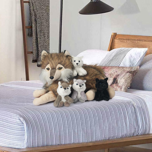 Plush Wolf with 4 Cubs Toy Set, 16 Inch Mommy Wolf Stuffed Animal with 4 Wolf Babies in Zippered Pouch