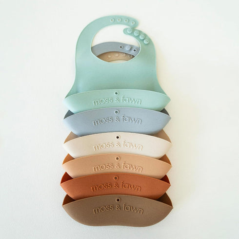 Eco-Friendly Silicone Baby Feeding Bib - Moss and Fawn Design