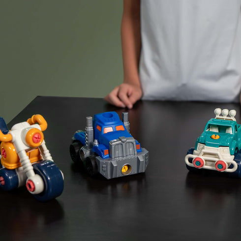 Toysmith Build Your Own Vehicle Set, 84 Pieces to Build 3 Different Vehicles, DIY Interactive Toys for Ages 3+
