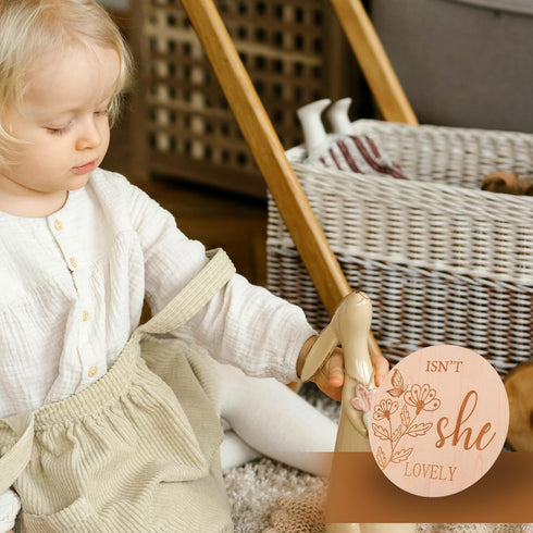 PEUTIER 6 Inch Double-Sided Gender Reveal Signs, Wooden Baby Announcement Sign Isn't She or He Round Photography Props