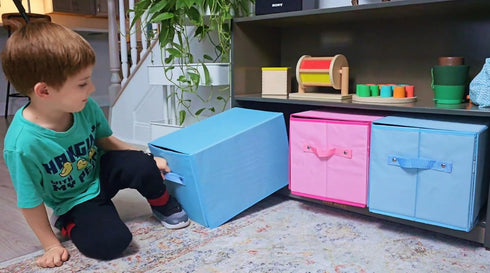 SAM AND MABEL Collapsible Fabric Storage Organizer and Play Mat - Foldable Playmat and Stackable Bin Basket with Handle