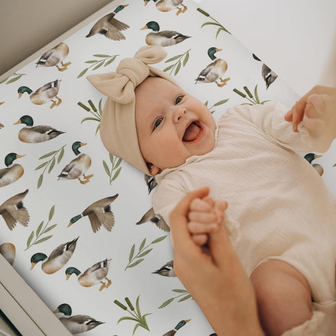 ZoUbqchY 32''16'' Mallard Duck Hunting Changing Pad Covers for Baby Girl Boy Wild Ducks Leaves Fitted Change Table