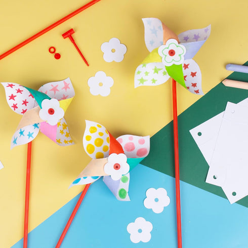 200 (200) Bosctanuc Pcs DIY Pinwheels for Kids Bulk Blank Paper Pinwheels Color Your Own Pinwheels for Spring Mothers