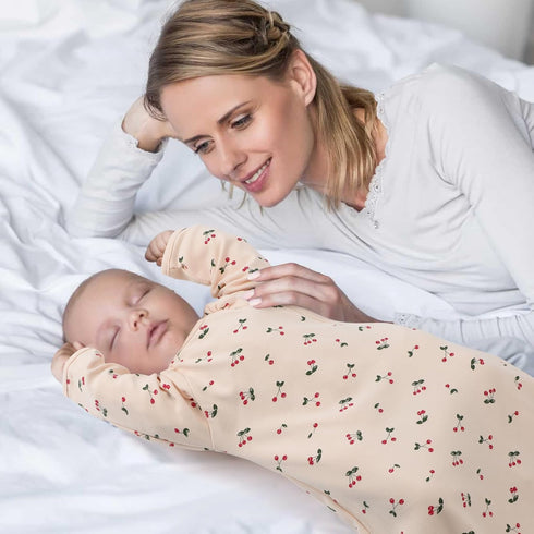 6-12 Transitional Baby Swaddling Sack with Arms Up Length Sleeves and Mitten Cuffs Months Wearable Swaddling Blanket