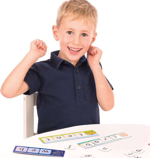Orchard Toys Moose Games Match and Spell Game: A Fun First Reading and Spelling Game for Ages 4+