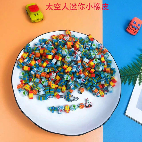 Kaemi 300 Pcs Mini Desk Pets for Kids, Cute Small Space Erasers for Party Favors, Classroom Prizes, Carnival Gifts