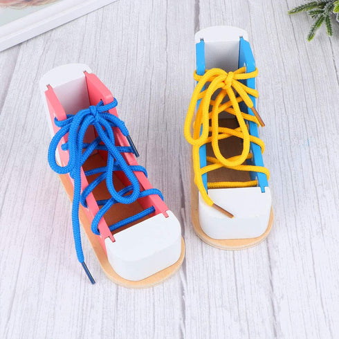 STOBOK 2pcs Wood Lacing Sneaker Tie-Up Shoe Threading Toy Montessori Educational Toys (Blue + Pink)