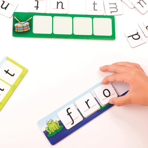 Orchard Toys Moose Games Match and Spell Game: A Fun First Reading and Spelling Game for Ages 4+