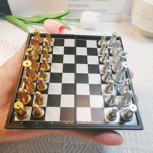 Mini Travel Chess Set Magnetic Vikutu, 5.11 Inches Portable Small Folding Chess Board