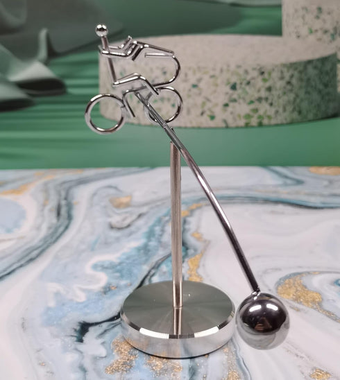 Steel Balance Toy, Kinetic Art Tumbler Toy for Decompressive Science Psychology Home Office Desk Decor