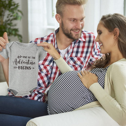 Set 2026 New Parents Gift Est Pregnancy Announcement Gifts for Couples-First Time New Mom Basket for Baby Shower Gender