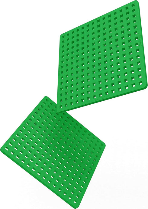 PLUS PLUS Green Baseplate Duo, Base Accessory for Building Creations, 4.5 X 4.5 inches, STEM Toy for Kids