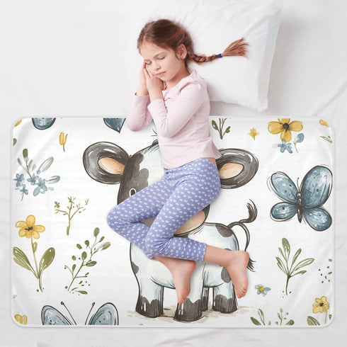 siphylline 52" 34" Cartoon Cute Cow White Extra Large Resuable Toddler Mattress Pads Water Resistant Baby Diaper