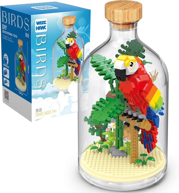 Creative Parrot Toy Building Set, Mini Animal Friend Set, Party Favors Gift for Kids, Home Decor for Animal Lovers,