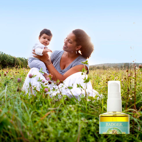 Badger Baby Oil, 100% Organic Ingredients, 4 fl oz Glass Bottle, Soothing Vegan Baby Oil