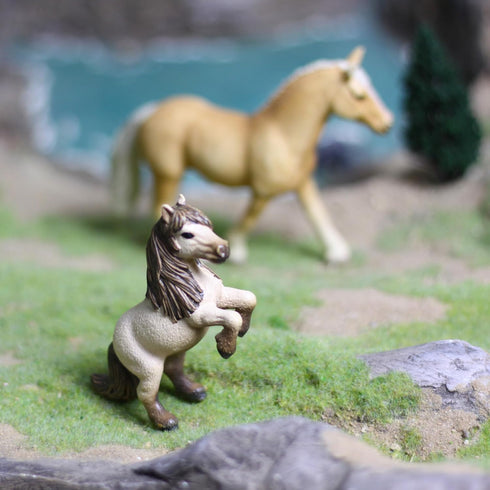 Gemini&Genius Horses Toy for Kids, Premium Farm Horse Animal Playset with Mare and Horse Cub Family Action Figures