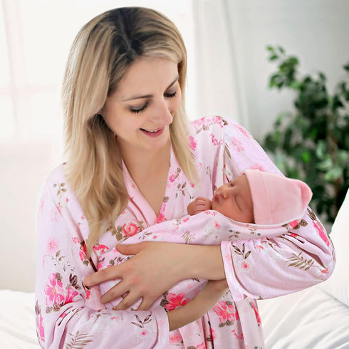 5 Mommy Mepase Pcs and Me Hospital Matching Outfits Maternity Robe Swaddle Blanket Baby Girl Boys Headband Hat for Mom