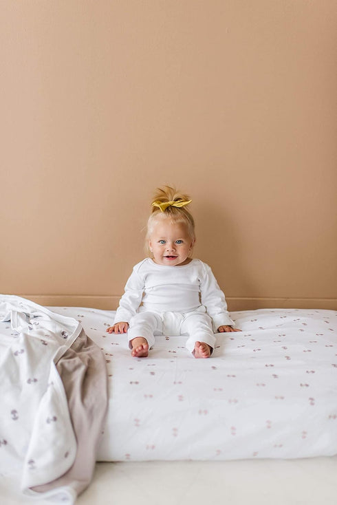 Pickle & Pumpkin 100% Organic Cotton Baby Blanket | Swaddling Blanket | Nursery, Stroller, Receiving Blanket for Babies
