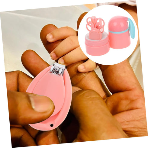 Set Cute Nail Clippers for Newborns in Adorable Case
