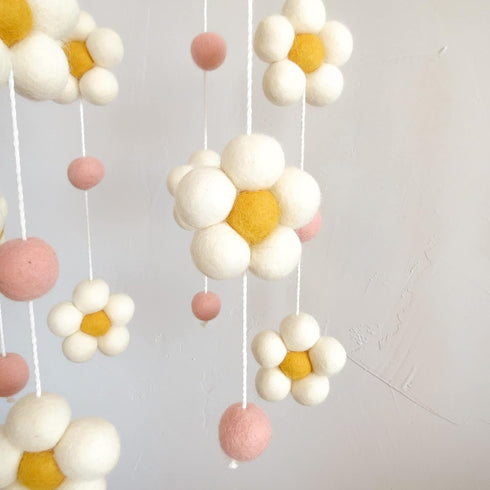 Goukurlsma Daisy Mobile for Crib Boho Baby Crib Mobile for Girls Pink Felt Flower Baby Mobile for Crib