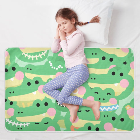 siphylline 52" 34" Cartoon Cute Crocodile Green Extra Large Resuable Changing Pad Covers Water Resistant Toddler Bed