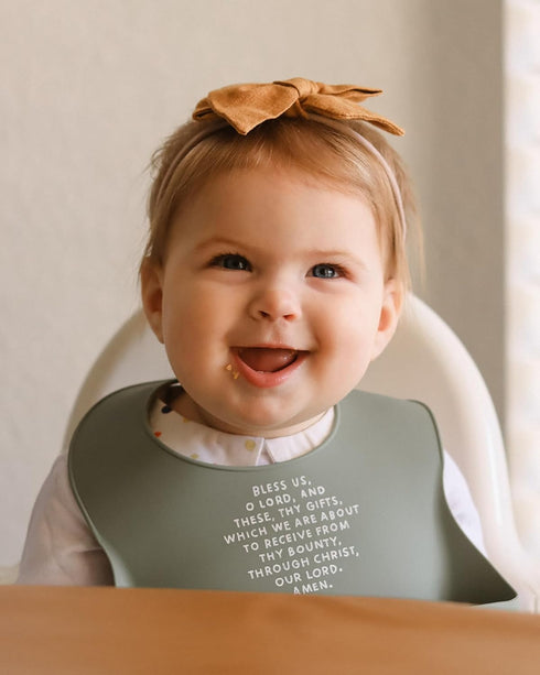 Adjustable Waterproof Baby Bibs - Heart Design for Mealtime
