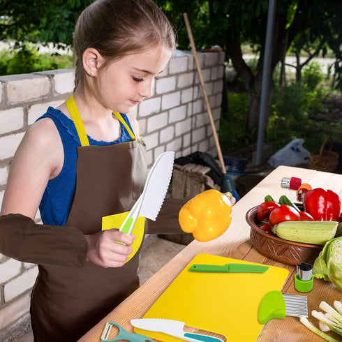 RISICULIS 14 Set Pieces toddler knife, Kids Knife Include Wood Kids Safe Knife, Plastic Toddler Knife, Cutting Board