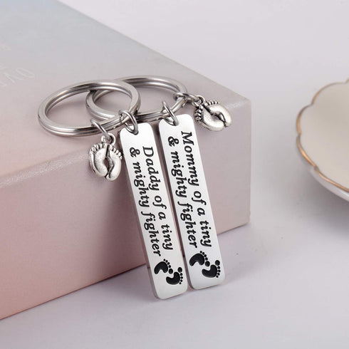 Ralukiia NICU Dad Mom Preemie Baby Gift - Mommy/Daddy of A Tiny Mighty Fighter Keychain