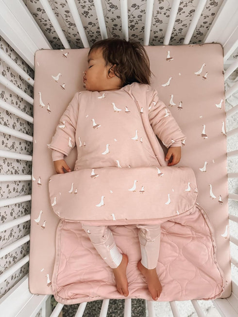 Cozy gunamuna Crib Sheet Ultra-Soft, Breathable Fitted Sheet for Standard Cribs, Sleep Surface for Babies and Toddlers